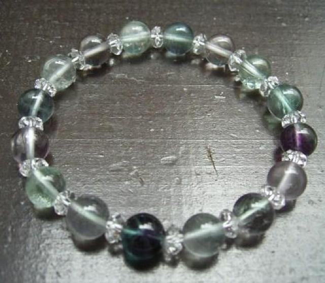 ☆ストレス緩和・浪費に☆フローライトxカット水晶ブレスレット < 女性アクセサリー/時計  ☆ストレス緩和・浪費に☆フローライトxカット水晶ブレスレット  < 女性アクセサリー/時計の