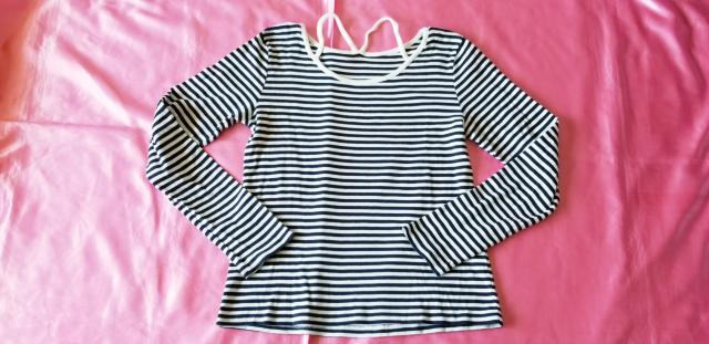 爽やかセクシー紺色ネイビー白ホワイト細ボーダー綿長袖Tシャツ < 女性ファッション  爽やかセクシー紺色ネイビー白ホワイト細ボーダー綿長袖Tシャツ  < 女性ファッションの