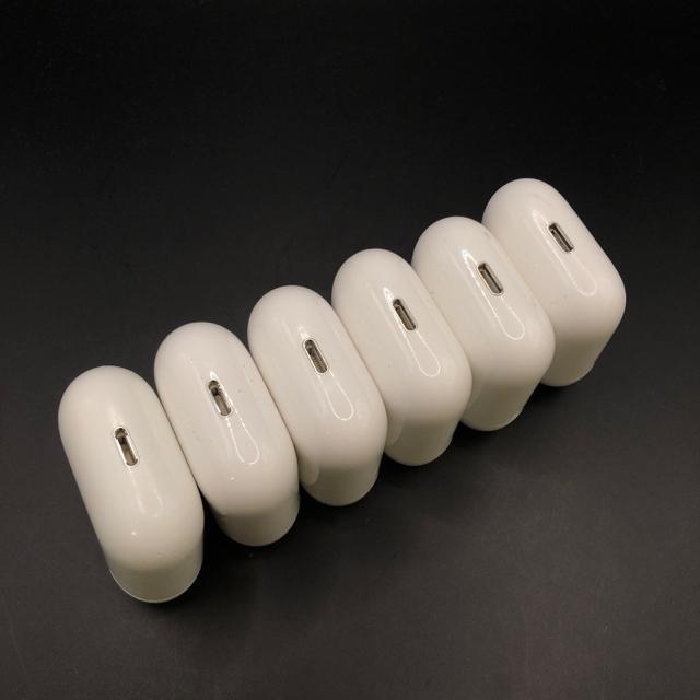  Apple Abv AirPods [dP[X̂ A1602 6  Ɠd/AV 