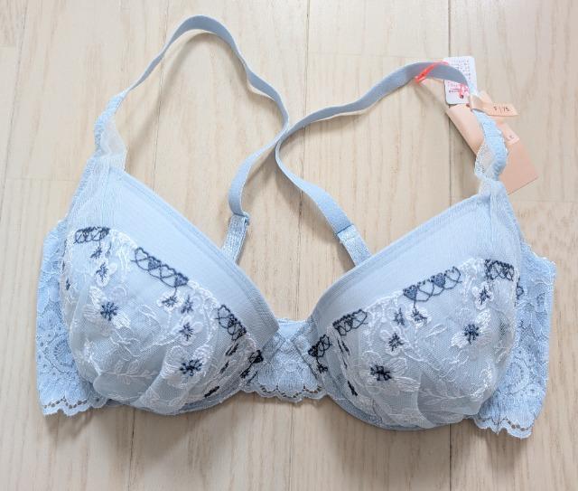 F75★トリンプ★アモスタイル★エアリーフィールブラ★ブラジャー★新品★送料無料 < 女性ファッション  F75★トリンプ★アモスタイル★エアリーフィールブラ★ブラジャー★新品★送料無料  < 女性ファッションの