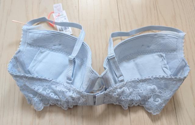 F75★トリンプ★アモスタイル★エアリーフィールブラ★ブラジャー★新品★送料無料 < 女性ファッション  F75★トリンプ★アモスタイル★エアリーフィールブラ★ブラジャー★新品★送料無料 < 女性ファッションの