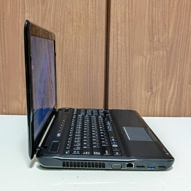 TOSHIBA dynabook Corei7 8GB SSD256GB WebJ u[C Office2024  PC{/Ӌ@ 