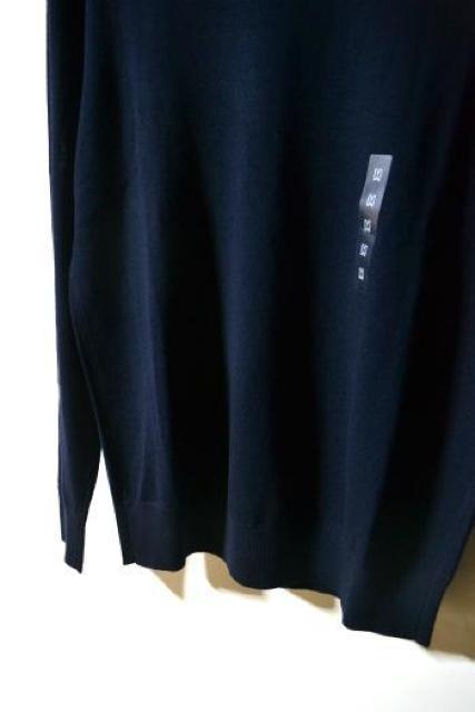 �V�i UNIQLO ���j�N�� �����m�N���[�l�b�N�Z�[�^�[ ���� �l�C�r�[ M �����Y �H�~ �j�b�g �L���C�� �r�W�l�X ���g�p �� �u�����h�� 