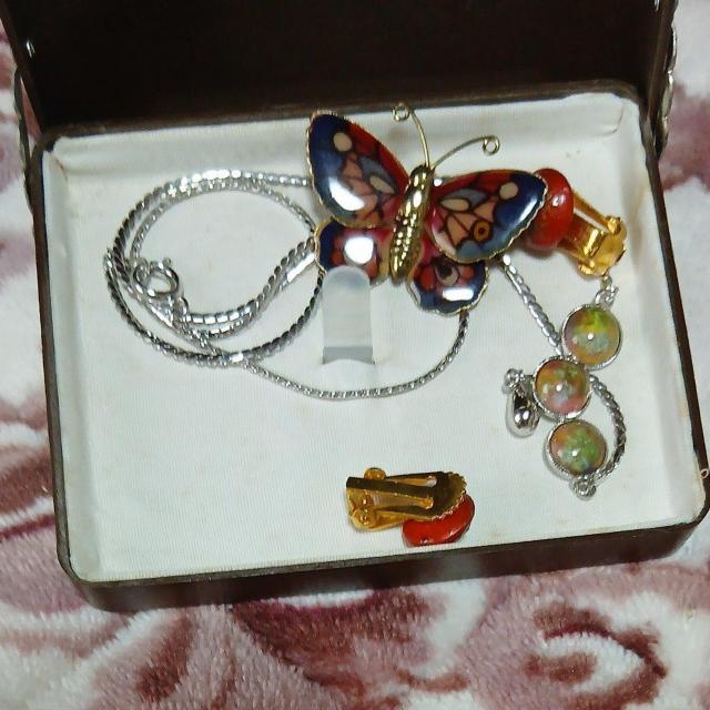 アクセサリー詰め合わせ 昭和レトロ < 女性アクセサリー/時計 アクセサリー詰め合わせ 昭和レトロ < 女性アクセサリー/時計の