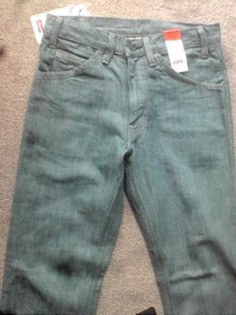 ゆうパック送料無料 リーバイス 646 新品 生地が味あります ベルボトム < ブランド  ゆうパック送料無料 リーバイス 646 新品 生地が味あります ベルボトム < ブランドの