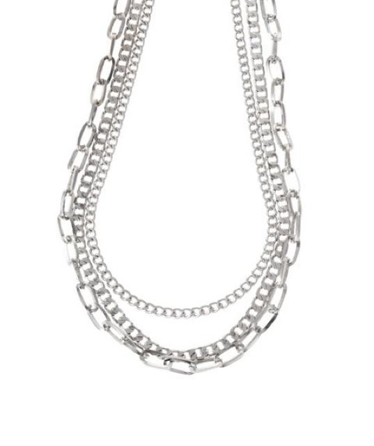 定価2,689円【新品】レイヤード3連チェーンネックレス●EVRISエヴリス●金 ゴールド●チェーンネックレス 3連ネックレス < ブランド  定価2,689円【新品】レイヤード3連チェーンネックレス●EVRISエヴリス●金 ゴールド●チェーンネックレス 3連ネックレス < ブランドの