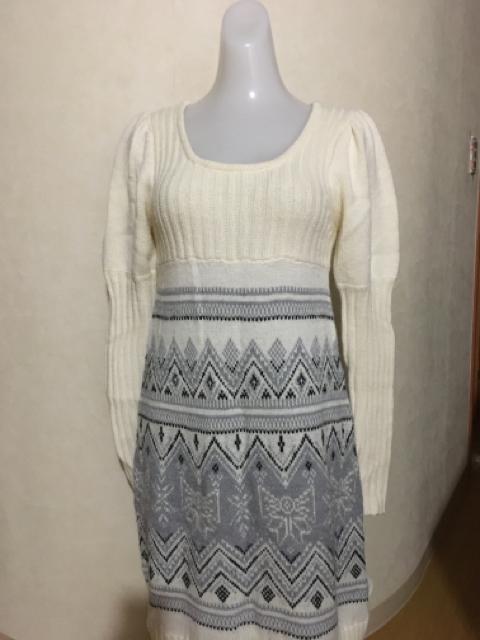 バービー  編み込みニットワンピース M < ブランド  バービー  編み込みニットワンピース M < ブランドの