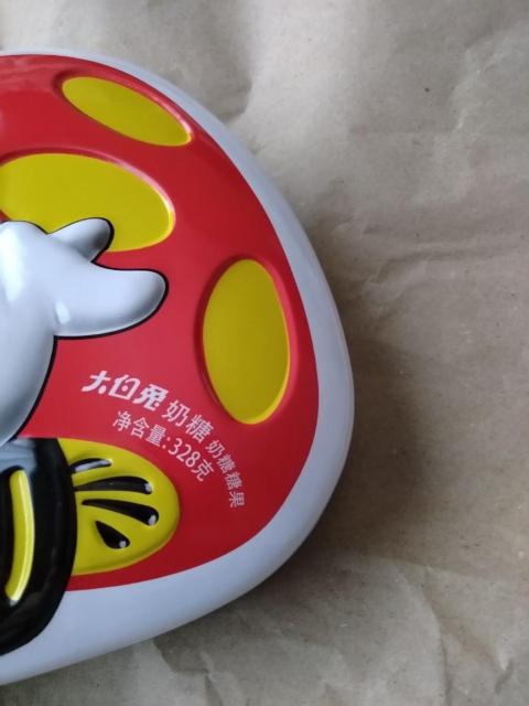 大白兔 大白兎  WHITE RABBIT キャンディー 空き缶 エンボス加工 < インテリア/ライフ  大白兔 大白兎  WHITE RABBIT キャンディー 空き缶 エンボス加工 < インテリア/ライフの