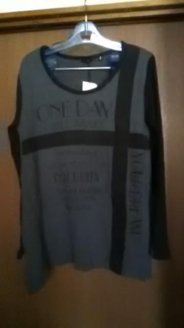 16*新品*長袖Tシャツ < 女性ファッション 16*新品*長袖Tシャツ < 女性ファッションの