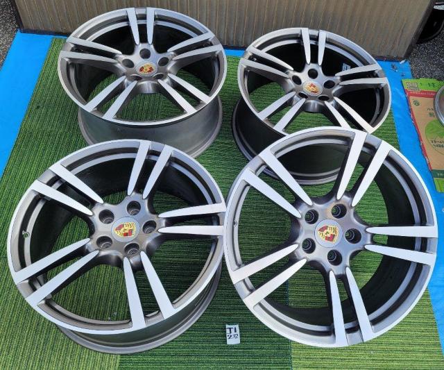 b |VF JCG ^[{  21C` 10J +50 PCD130@5@zC[̂4{Zbg PORSCHE  /oCN