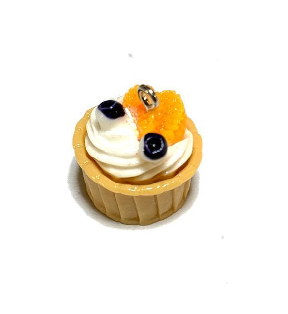 083 みかんオレンジとベリーのカップケーキ 1個 樹脂パーツ スイーツ◯ < ペット/手芸/園芸 083 みかんオレンジとベリーのカップケーキ 1個 樹脂パーツ スイーツ◯ < ペット/手芸/園芸の
