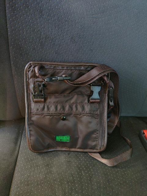 �~�j�V�����_�[�o�b�O  Gee  nio  �|�[�`  ��������  �|�V�F�b�g  �� �����t�@�b�V������ 