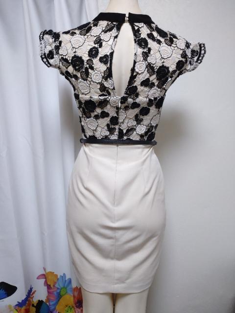 ROBEdeFLEURS/ローブドフルール フラワーレース ナイトドレス < 女性ファッション  ROBEdeFLEURS/ローブドフルール フラワーレース ナイトドレス < 女性ファッションの