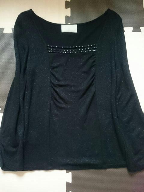 anySiS☆長袖トップス★ビーズ☆ギャザー★ブラック×ラメ☆ < 女性ファッション  anySiS☆長袖トップス★ビーズ☆ギャザー★ブラック×ラメ☆ < 女性ファッションの