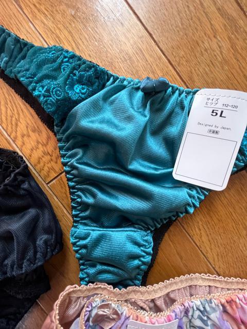 5Lサイズ!5枚セット!光沢ツルツル素材!シフォン使い!高貴品格!色とりどり!エレガント!Tバックショーツ!No.もも < 女性ファッション  5Lサイズ!5枚セット!光沢ツルツル素材!シフォン使い!高貴品格!色とりどり!エレガント!Tバックショーツ!No.もも < 女性ファッションの