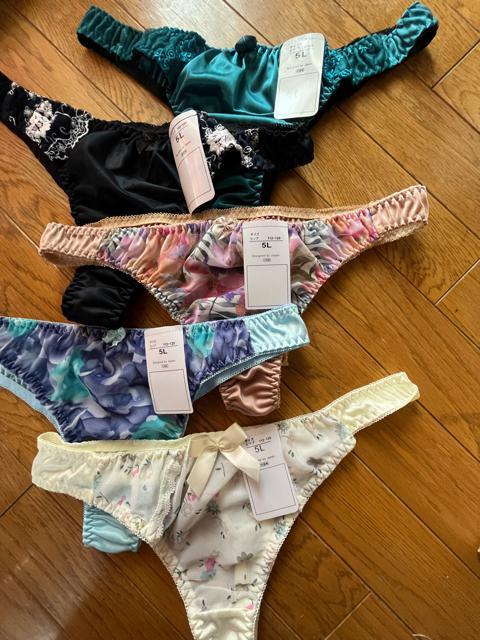 5Lサイズ!5枚セット!光沢ツルツル素材!シフォン使い!高貴品格!色とりどり!エレガント!Tバックショーツ!No.もも < 女性ファッション  5Lサイズ!5枚セット!光沢ツルツル素材!シフォン使い!高貴品格!色とりどり!エレガント!Tバックショーツ!No.もも < 女性ファッションの