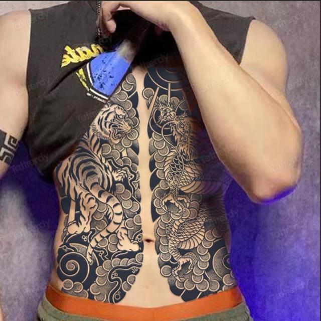 KS001 虎龍TATOOシール 本格派タトゥーシール 和柄 和彫り入れ墨シール 胸腹用入れ墨 簡単長持ち イベントや動画撮影に < 男性ファッション  KS001 虎龍TATOOシール 本格派タトゥーシール 和柄 和彫り入れ墨シール 胸腹用入れ墨 簡単長持ち イベントや動画撮影に < 男性ファッションの