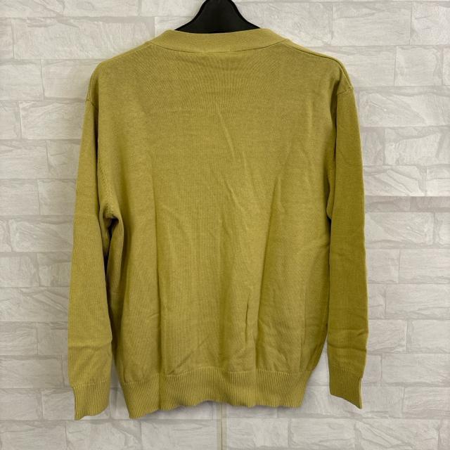 即決 新品 タグ付き CINEMA CLUB 花粉対策Vネックカーデ M < ブランド  即決 新品 タグ付き CINEMA CLUB 花粉対策Vネックカーデ M < ブランドの