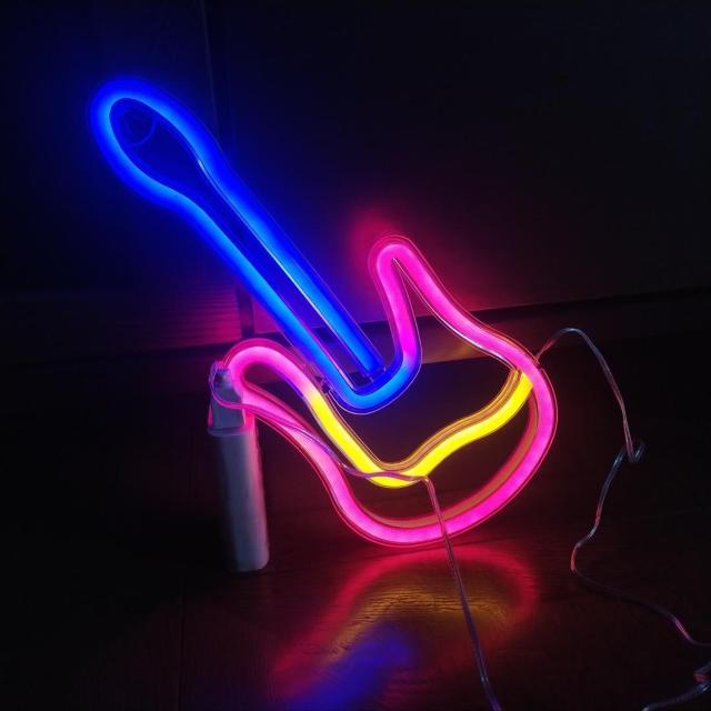 【★超美品*】ギター *ネオンサイン *ネオンライト < 家電/AV 【★超美品*】ギター *ネオンサイン *ネオンライト < 家電/AVの