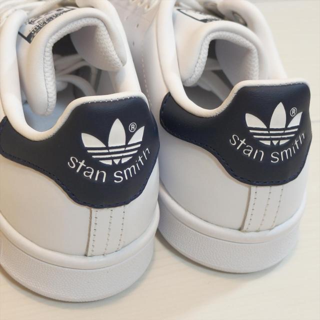 【新品/未使用】adidas Stan Smith スタンスミス ホワイト/ネイビー 22.0cm (M20325) 箱付 正規品 < ブランド 【新品/未使用】adidas Stan Smith スタンスミス ホワイト/ネイビー 22.0cm (M20325) 箱付 正規品 < ブランドの