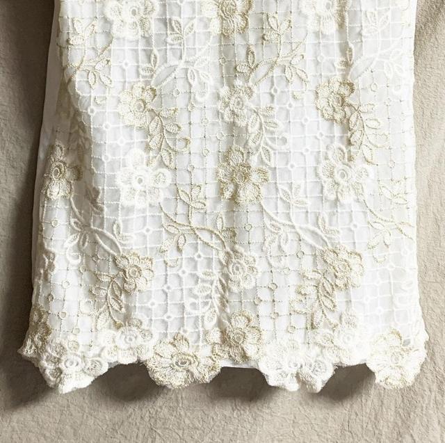 新品 Doresuwe 襟パール 花柄 総刺繍 レース 半袖 透け ブラウス M < 女性ファッション 新品 Doresuwe 襟パール 花柄 総刺繍 レース 半袖 透け ブラウス M < 女性ファッションの