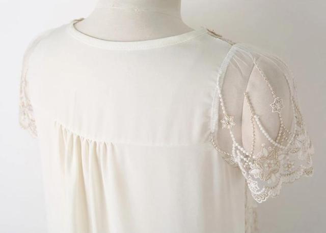 新品 Doresuwe 襟パール 花柄 総刺繍 レース 半袖 透け ブラウス M < 女性ファッション 新品 Doresuwe 襟パール 花柄 総刺繍 レース 半袖 透け ブラウス M < 女性ファッションの