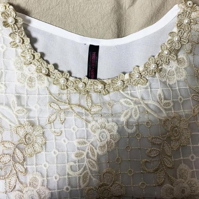 新品 Doresuwe 襟パール 花柄 総刺繍 レース 半袖 透け ブラウス M < 女性ファッション 新品 Doresuwe 襟パール 花柄 総刺繍 レース 半袖 透け ブラウス M < 女性ファッションの
