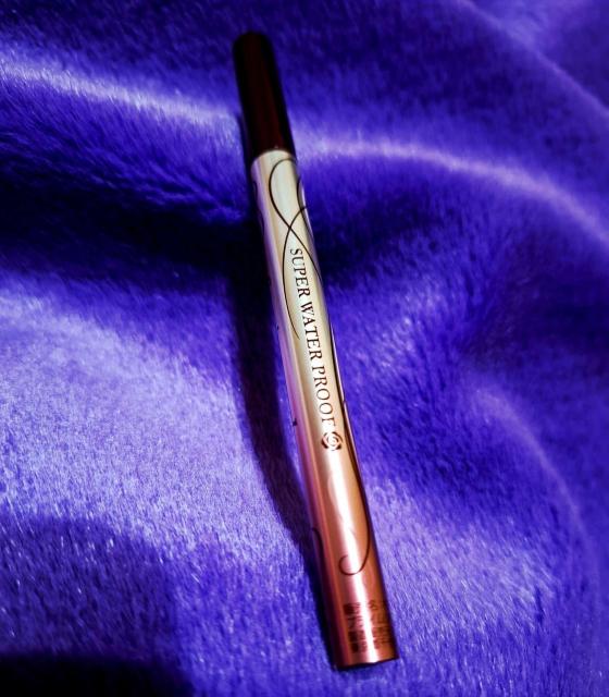 中古☆ヒロインメイク☆プライムリキッドアイライナーリッチキープ 04バーガンディカラー☆赤みをプラスした茶黒☆上品で色っぽい印象に < 香水/コスメ/ネイル 中古☆ヒロインメイク☆プライムリキッドアイライナーリッチキープ 04バーガンディカラー☆赤みをプラスした茶黒☆上品で色っぽい印象に < 香水/コスメ/ネイルの