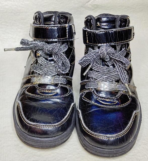 瞬足★ダンスシューズ★19cm★子供用★ハイカットスニーカー★可愛い★保育園★幼稚園★小学生★キッズスニーカー★靴★美品★送料無料 < キッズ/ベビー  瞬足★ダンスシューズ★19cm★子供用★ハイカットスニーカー★可愛い★保育園★幼稚園★小学生★キッズスニーカー★靴★美品★送料無料 < キッズ/ベビーの