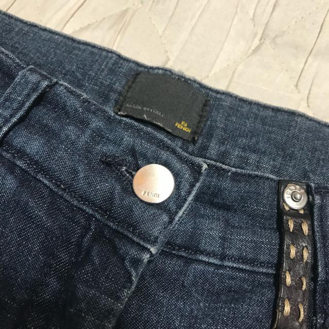 正規品 フェンディ レディース デニムジーンズ 28 美品 < ブランド 正規品 フェンディ レディース デニムジーンズ 28 美品 < ブランドの