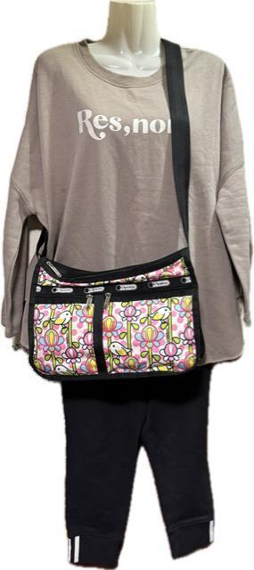 ӂ߂āLeSportsacV_[obN̂݁gbvXEadidasXEFbg܂Ƃߔ1000~X^[g 