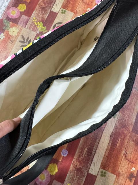 ӂ߂āLeSportsacV_[obN̂݁gbvXEadidasXEFbg܂Ƃߔ1000~X^[g