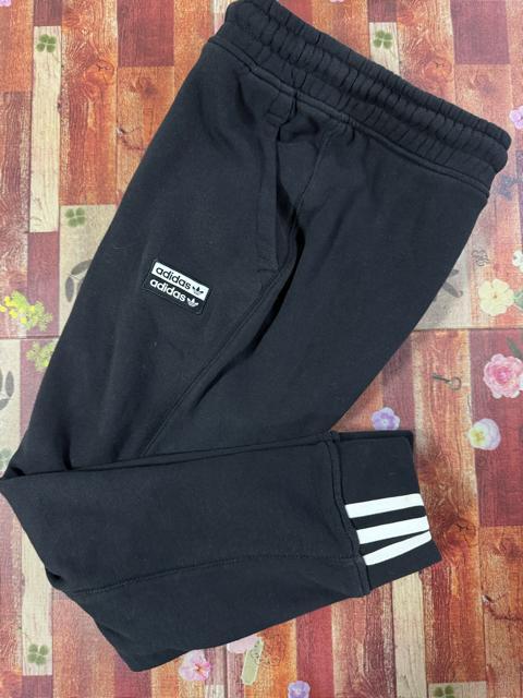 ӂ߂āLeSportsacV_[obN̂݁gbvXEadidasXEFbg܂Ƃߔ1000~X^[g