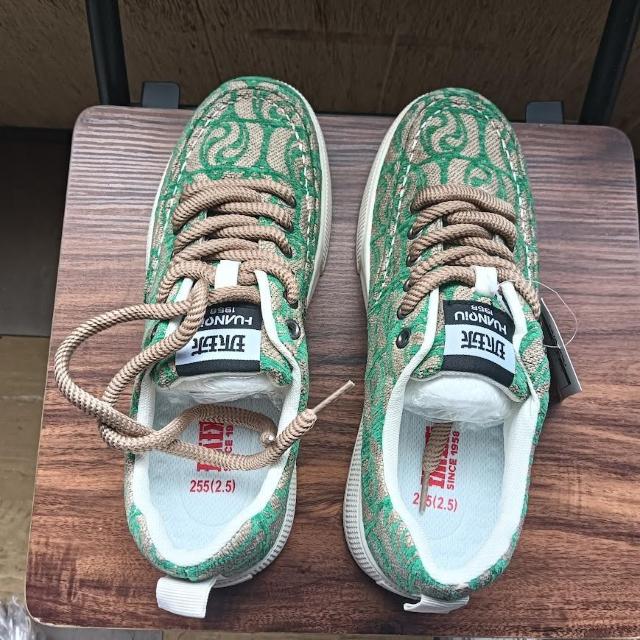 新品 25.5cm メンズ スニーカー シューズ 靴 グリーン 男女兼用 < 男性ファッション  新品 25.5cm メンズ スニーカー シューズ 靴 グリーン 男女兼用 < 男性ファッションの