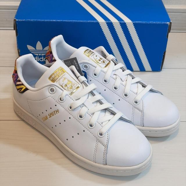 【新品/未使用】adidas x FARM Stan Smith W コラボモデル 22.0cm (CQ2814) 希少 完売品 < ブランド 【新品/未使用】adidas x FARM Stan Smith W コラボモデル 22.0cm (CQ2814) 希少 完売品 < ブランドの