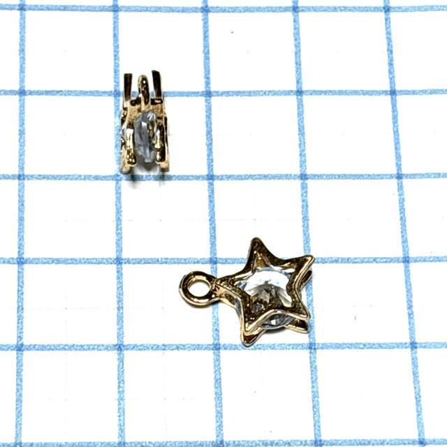 5040 金色枠 キラキラジルコニア付き 立体の星 6個 金属パーツ アクセサリーチャーム ハンドメイド材料 < ペット/手芸/園芸 5040 金色枠 キラキラジルコニア付き 立体の星 6個 金属パーツ アクセサリーチャーム ハンドメイド材料 < ペット/手芸/園芸の
