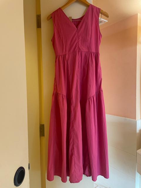 新品 FREE'S MART ノースリーブワンピース 大人可愛い フレンチローズ ティアード マキシワンピース < ブランド 新品 FREE'S MART ノースリーブワンピース 大人可愛い フレンチローズ ティアード マキシワンピース < ブランドの