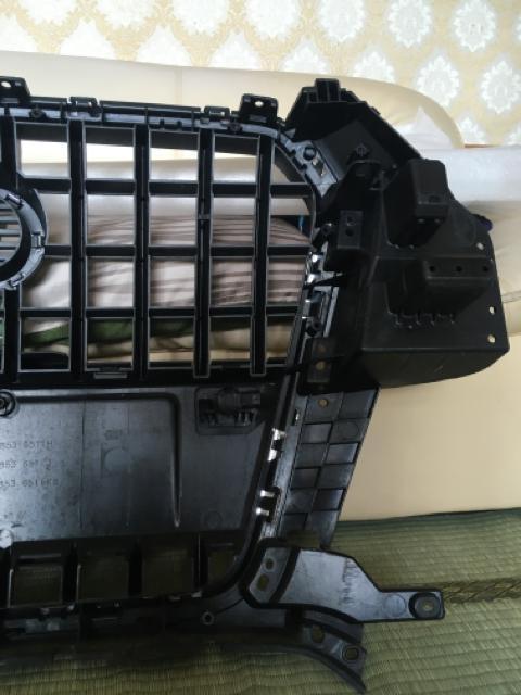 ◆アウディ「Q3」純正グリル < 自動車/バイク ◆アウディ「Q3」純正グリル < 自動車/バイク