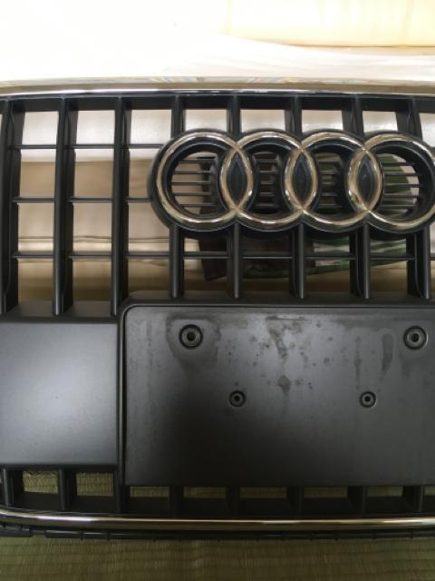 ◆アウディ「Q3」純正グリル < 自動車/バイク ◆アウディ「Q3」純正グリル < 自動車/バイク