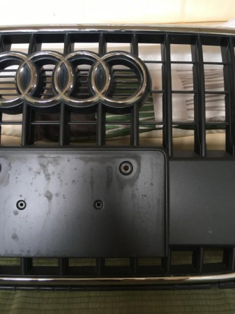 ◆アウディ「Q3」純正グリル < 自動車/バイク ◆アウディ「Q3」純正グリル < 自動車/バイク