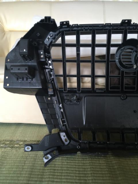 ◆アウディ「Q3」純正グリル < 自動車/バイク ◆アウディ「Q3」純正グリル < 自動車/バイク