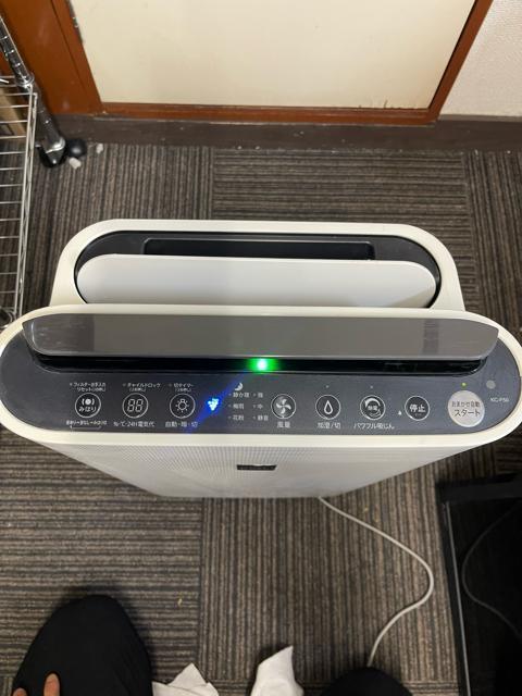 SHARP シャープ 空気清浄機 KC-F50-W 加湿空気清浄機 ホワイト系 プラズマクラスター < 家電/AV SHARP シャープ 空気清浄機 KC-F50-W 加湿空気清浄機 ホワイト系 プラズマクラスター < 家電/AVの