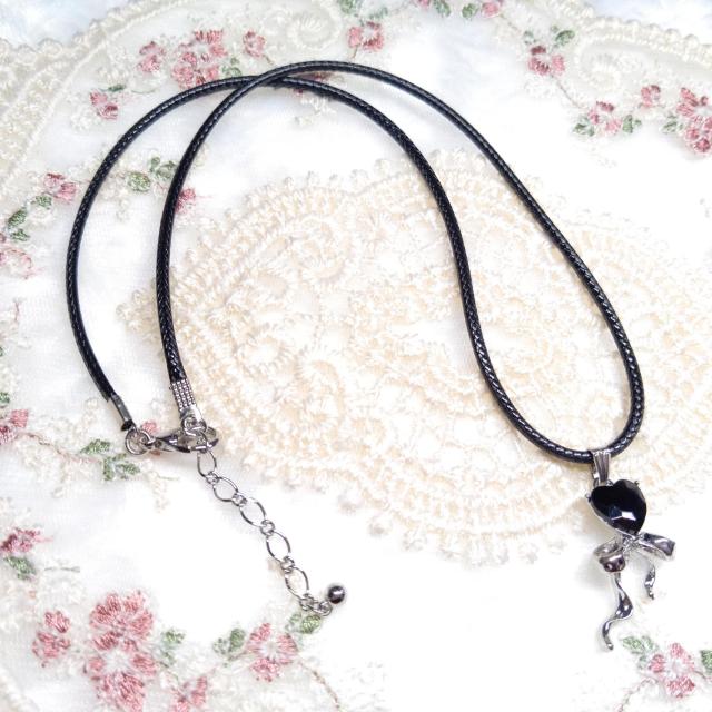 �n���h���C�h���R�[�h�l�b�N���X���n�[�g��ڂ�  �� �����t�@�b�V������ 