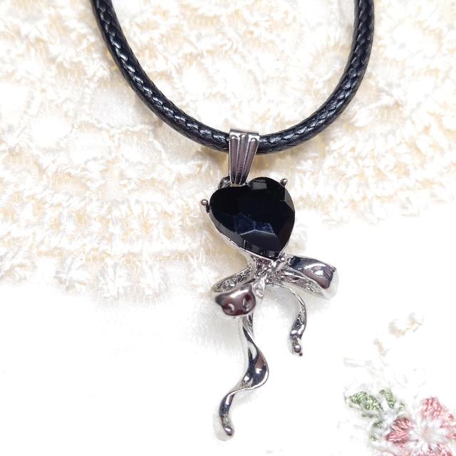 �n���h���C�h���R�[�h�l�b�N���X���n�[�g��ڂ� �� �����t�@�b�V������ 