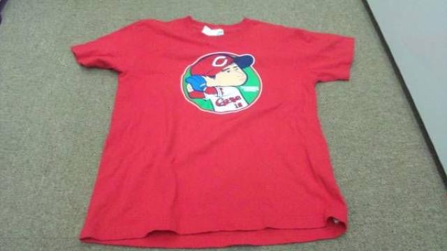 (広島カープ)選手似顔絵Tシャツ 野村祐輔 < レジャー/スポーツ  (広島カープ)選手似顔絵Tシャツ 野村祐輔  < レジャー/スポーツの