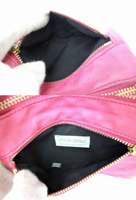 MIUMIU ミュウミュウ レザー 二つ折りコインケース ピンク<USED>【送料無料】 < ブランド MIUMIU ミュウミュウ レザー 二つ折りコインケース ピンク<USED>【送料無料】 < ブランドの