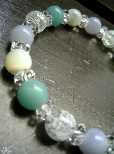 アマゾナイトxブルーレースxマザーオブパールxクラック水晶 < 女性アクセサリー/時計  アマゾナイトxブルーレースxマザーオブパールxクラック水晶 < 女性アクセサリー/時計の