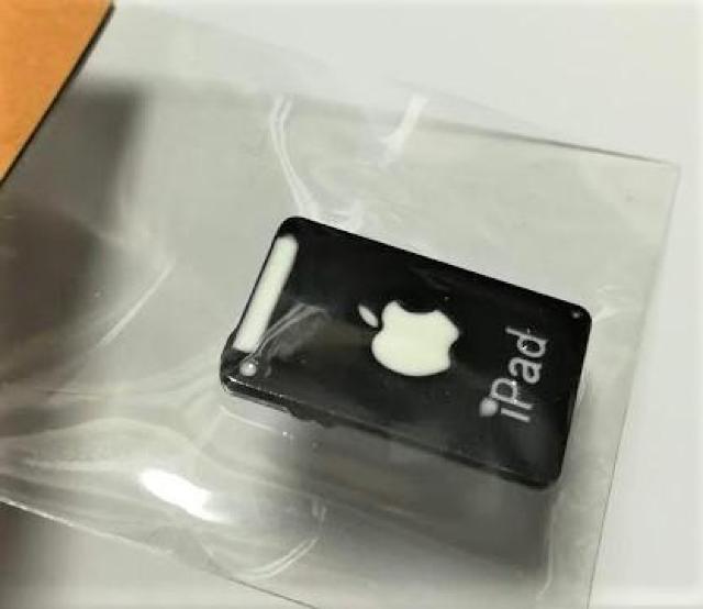 ミニチュア★iPad★mini★ブラック★黒★アイパッド★色違いございます★BigやIphoneもあります♪ドールハウスに★ < おもちゃ  ミニチュア★iPad★mini★ブラック★黒★アイパッド★色違いございます★BigやIphoneもあります♪ドールハウスに★ < おもちゃの