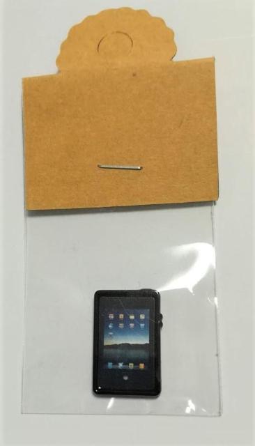ミニチュア★iPad★mini★ブラック★黒★アイパッド★色違いございます★BigやIphoneもあります♪ドールハウスに★ < おもちゃ  ミニチュア★iPad★mini★ブラック★黒★アイパッド★色違いございます★BigやIphoneもあります♪ドールハウスに★ < おもちゃの