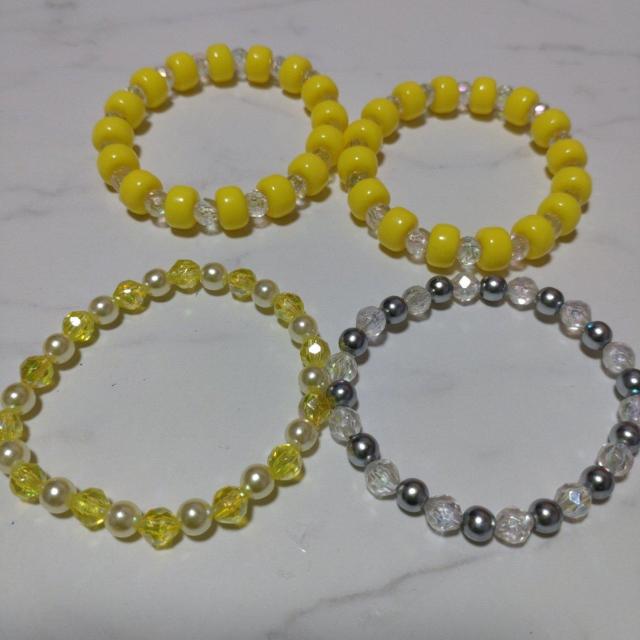 Bビーズブレスレット4個セット < 女性アクセサリー/時計  Bビーズブレスレット4個セット  < 女性アクセサリー/時計の
